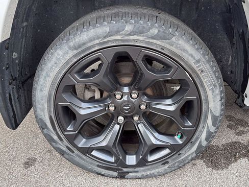 Used 2022 RAM 1500 Limited w/ Night Edition AWD/4WD image 13