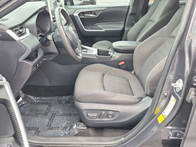 Certified 2025 Toyota RAV4 SE w/ Convenience Package AWD/4WD image 9