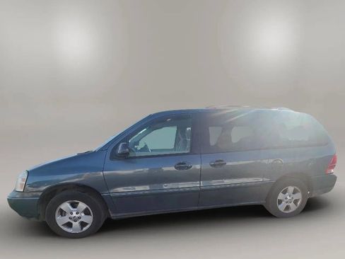 Used 2006 Ford Freestar SE FWD image 6