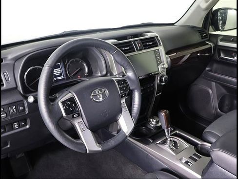 Used 2024 Toyota 4Runner Limited AWD/4WD image 6