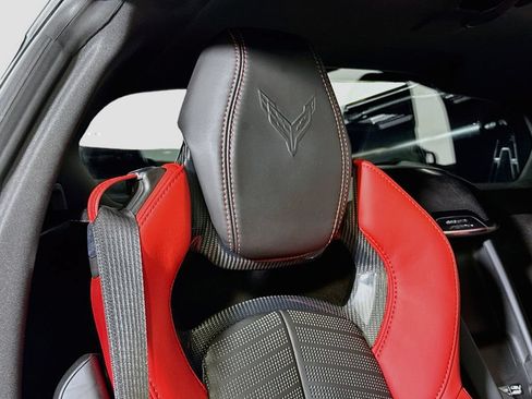 Used 2024 Chevrolet Corvette Z06 w/ Stealth Interior Trim Package RWD image 20