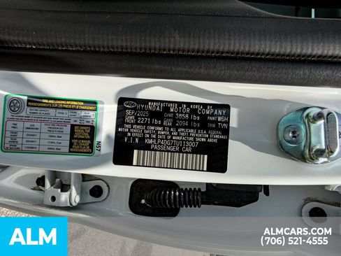 Certified 2026 Hyundai Elantra Limited FWD image 14