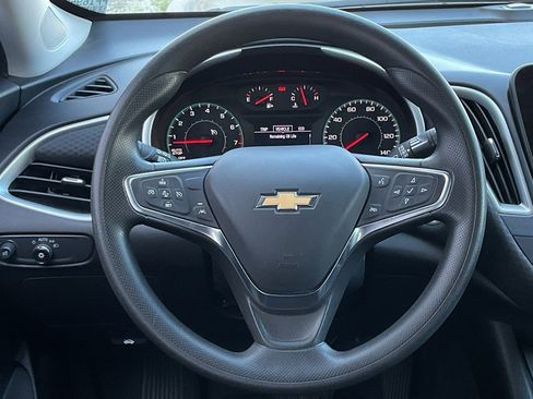 Used 2024 Chevrolet Malibu LT image 19