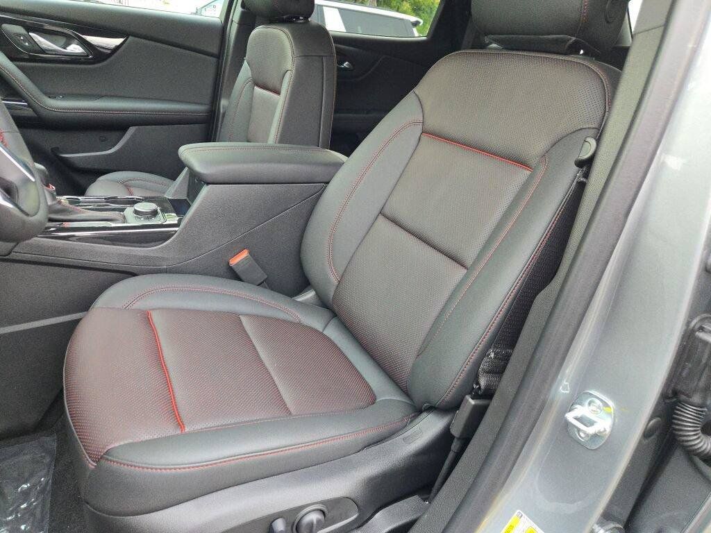 New 2026 Chevrolet Blazer RS w/ Driver Confidence II Package AWD/4WD image 29