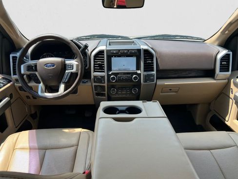 Used 2019 Ford F150 Lariat w/ Equipment Group 501A Mid AWD/4WD image 12