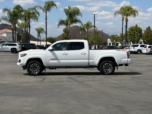 Used 2023 Toyota Tacoma TRD Sport w/ Black Out Package (TMS) AWD/4WD image 9