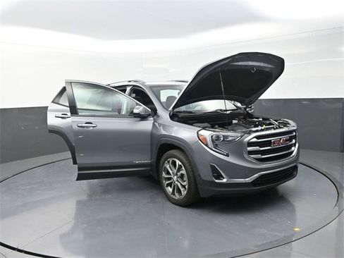 Used 2021 GMC Terrain SLT image 35