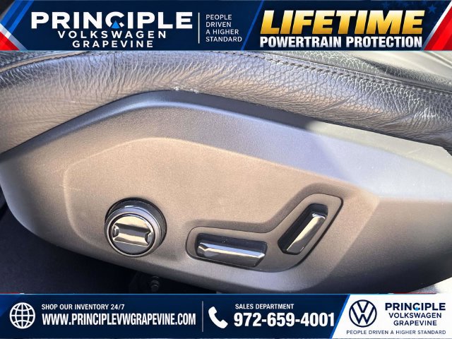 Used 2023 Volvo S60 B5 Plus w/ Climate Package FWD image 14