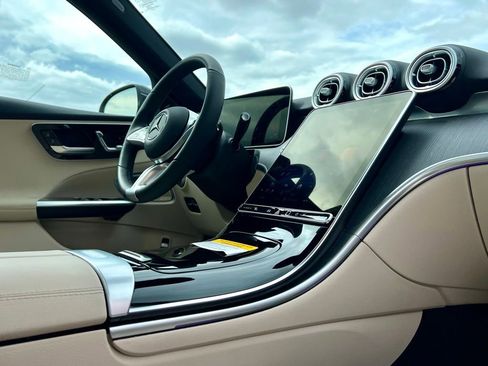 Certified 2026 Mercedes-Benz C 300 4MATIC Sedan image 16