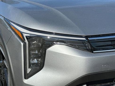 New 2025 Kia K4 EX image 28