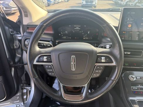 Certified 2022 Lincoln Nautilus Reserve w/ Luxury Package AWD/4WD image 22