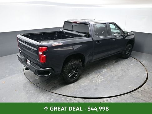 Used 2024 Chevrolet Silverado 1500 LT Trail Boss w/ Convenience Package II AWD/4WD image 44