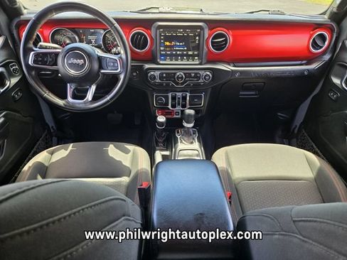 Used 2018 Jeep Wrangler Unlimited Rubicon AWD/4WD image 14