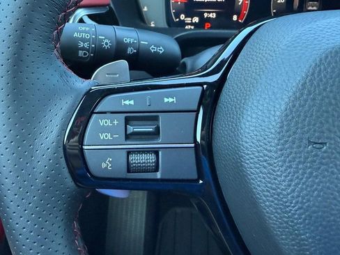 Certified 2025 Acura ADX A-Spec image 17