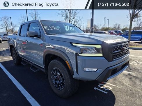 Used 2023 Nissan Frontier PRO-4X w/ Pro-4X Premium Package image 3