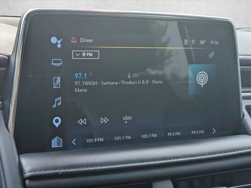 Used 2022 Chevrolet Suburban High Country AWD/4WD image 13
