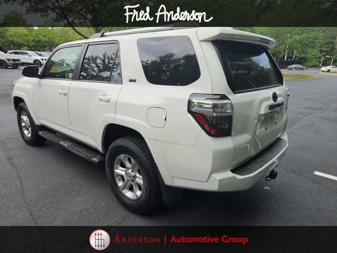 Used 2019 Toyota 4Runner SR5 Premium AWD/4WD image 16
