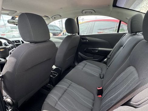 Used 2020 Chevrolet Sonic LT w/ Convenience Package FWD image 13