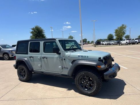 Used 2023 Jeep Wrangler Unlimited w/ Cold Weather Group AWD/4WD image 7