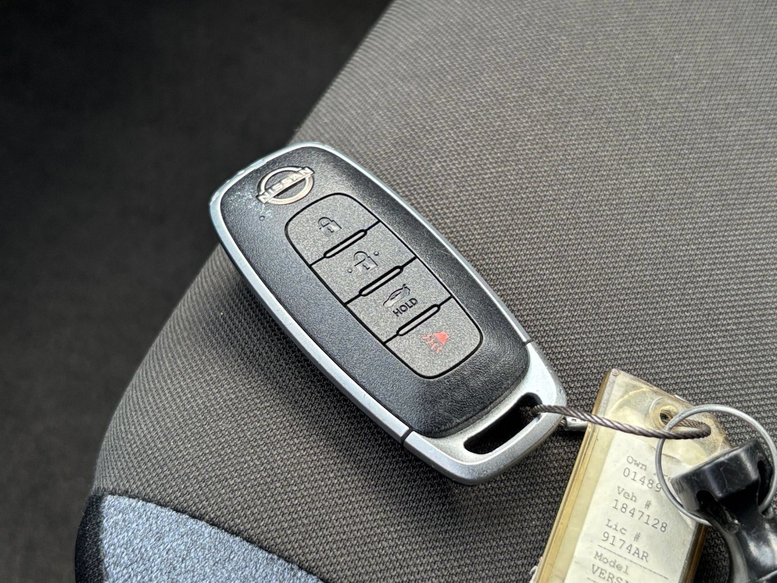 Used 2025 Nissan Versa SV FWD image 20