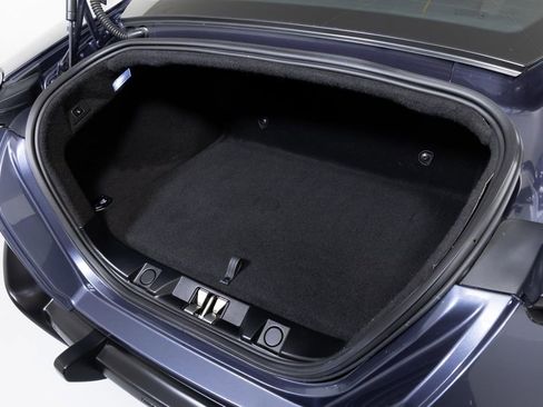 Used 2021 Ferrari Roma image 17