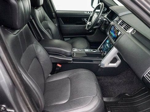 Used 2019 Land Rover Range Rover Supercharged image 25