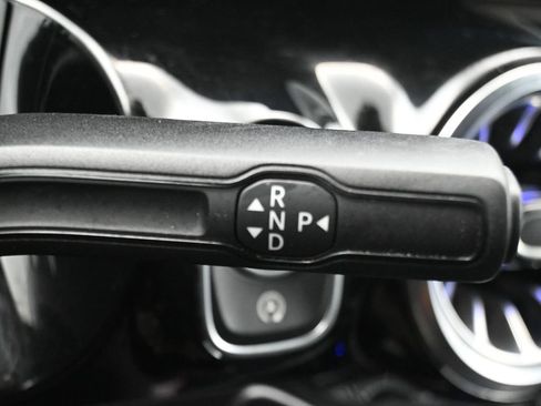 Used 2022 Mercedes-Benz GLA 250 4MATIC image 20