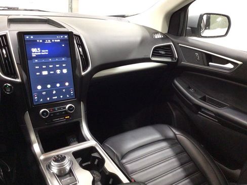 Used 2024 Ford Edge SEL AWD/4WD image 30
