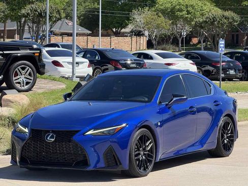 Used 2023 Lexus IS 350 F Sport w/ Handling Package image 4