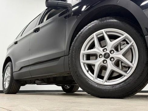 Certified 2023 Ford Edge SEL w/ Convenience Package image 3