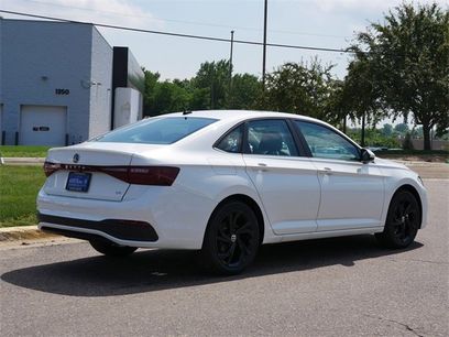 New 2025 Volkswagen Jetta SE