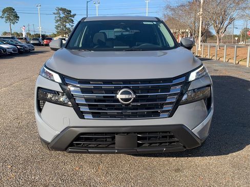 New 2026 Nissan Rogue SV FWD image 3