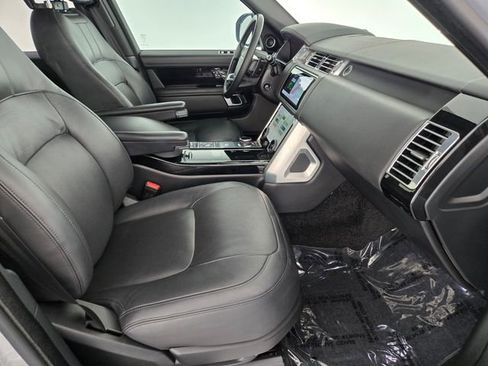 Used 2020 Land Rover Range Rover HSE AWD/4WD image 3