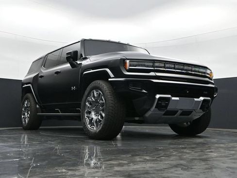 Used 2024 GMC Hummer EV 3X AWD/4WD image 42