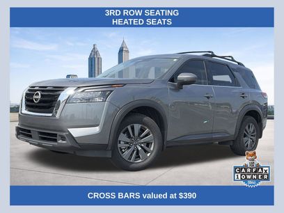 Used 2023 Nissan Pathfinder SV