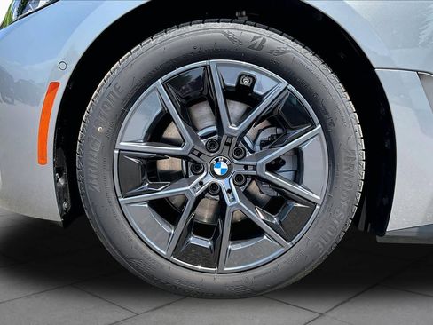 New 2026 BMW i4 eDrive40 w/ Premium Package RWD image 11