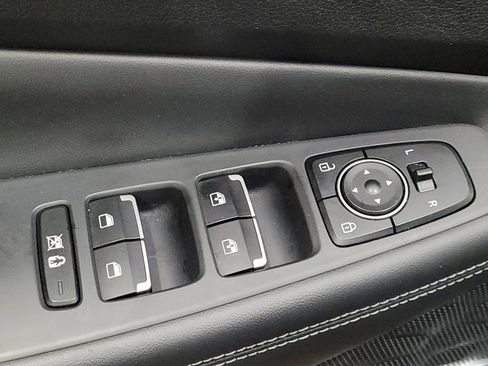 Used 2020 Hyundai Santa Fe Limited w/ Cargo Package image 27