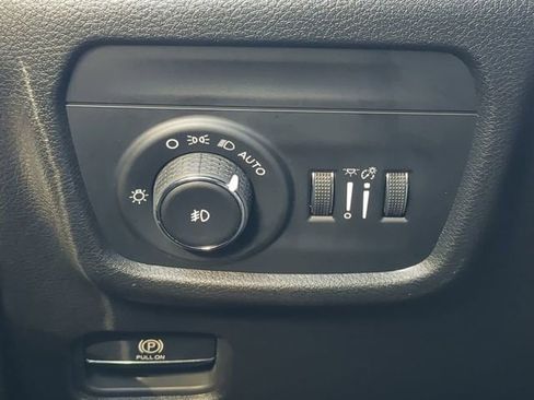 New 2026 Jeep Grand Cherokee Limited w/ Limited Altitude Package image 30