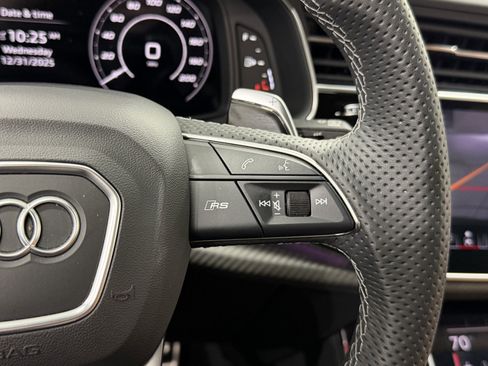 Used 2024 Audi RS Q8 4.0T image 51