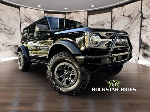 Used 2022 Ford Bronco Badlands w/ Sasquatch Package AWD/4WD image 38