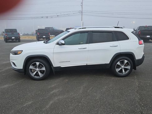 Used 2019 Jeep Cherokee Limited w/ Luxury Group image 11