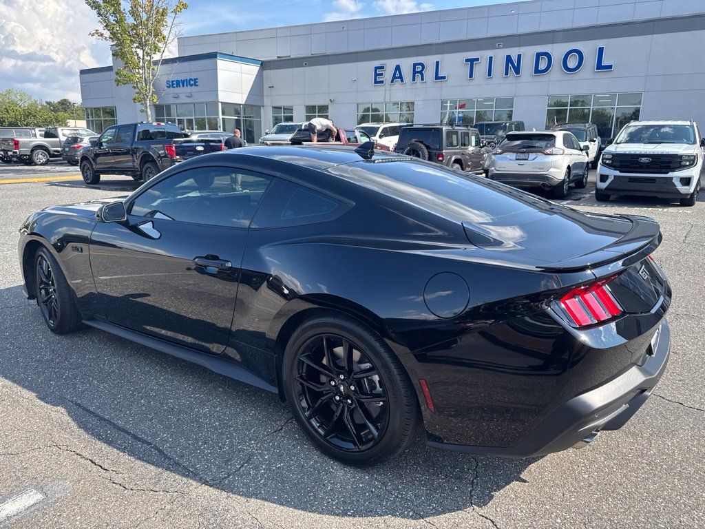 Used 2026 Ford Mustang GT Premium w/ Mustang Nite Pony Package RWD image 8