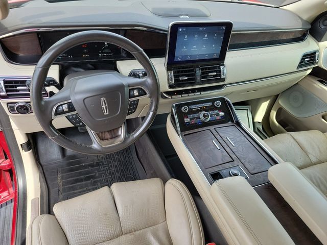 Used 2019 Lincoln Navigator Reserve w/ Cargo Package AWD/4WD image 16