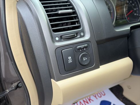 Used 2010 Honda CR-V EX-L image 19