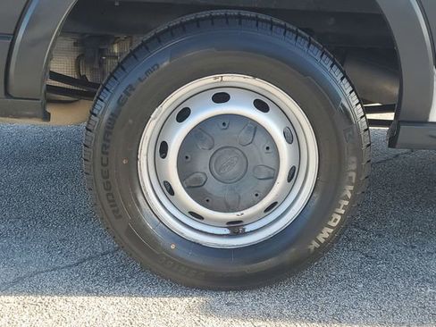 Used 2018 Ford Transit 250 130 Low Roof image 6