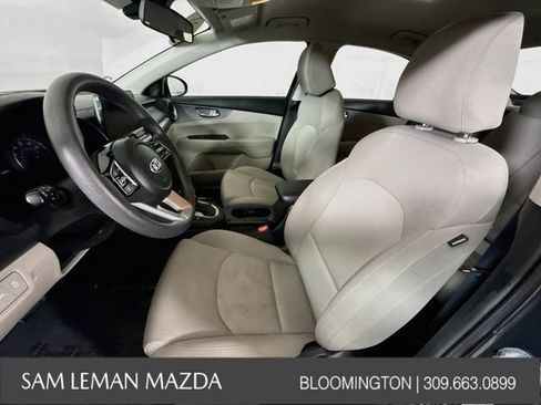 Used 2021 Kia Forte LXS FWD image 19