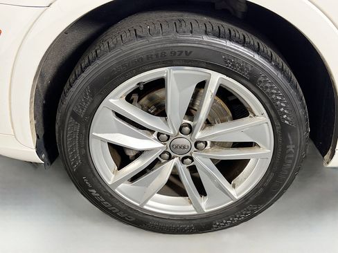 Used 2016 Audi Q3 2.0T Premium Plus w/ Technology Package AWD/4WD image 27