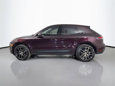 Certified 2026 Porsche Macan AWD/4WD image 2
