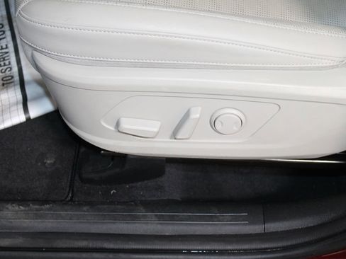 Used 2024 Kia Sorento SX image 22