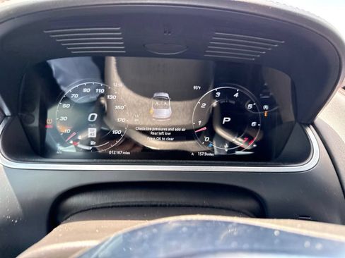 Used 2021 Jaguar F-TYPE R AWD/4WD image 23